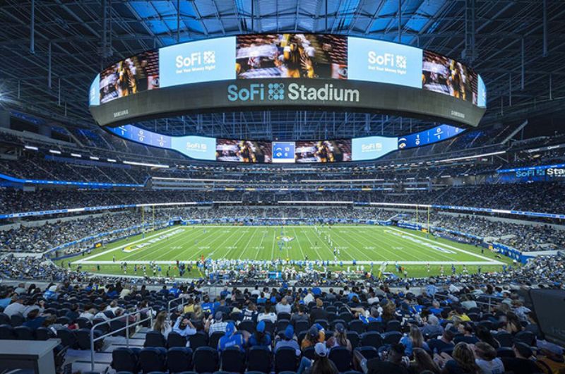 Sân vận động là SoFi tại Los Angeles với sức chứa 70.240 chỗ Sân vận động là SoFi tại Los Angeles với sức chứa 70.240 chỗ